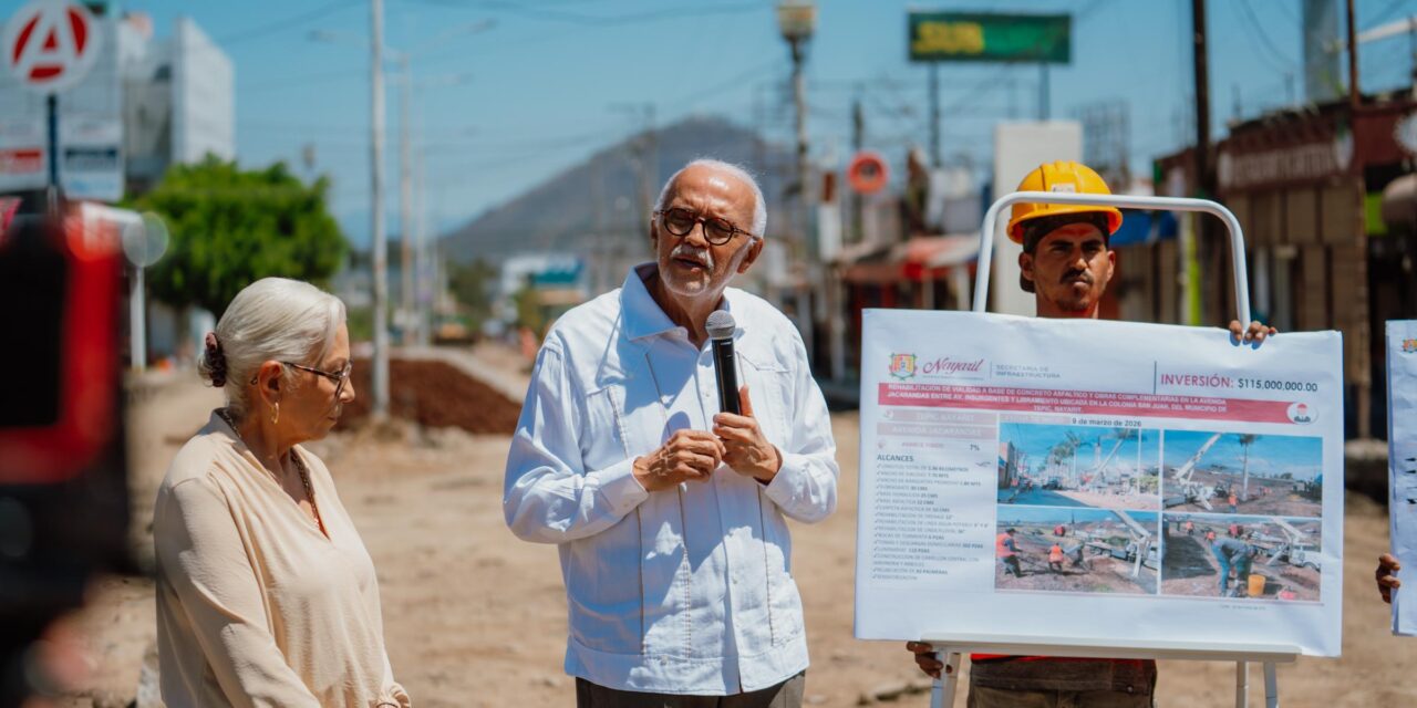 Supervisan Miguel Ángel Navarro y Beatriz Estrada avances en la rehabilitación de la avenida Jacarandas en Tepic