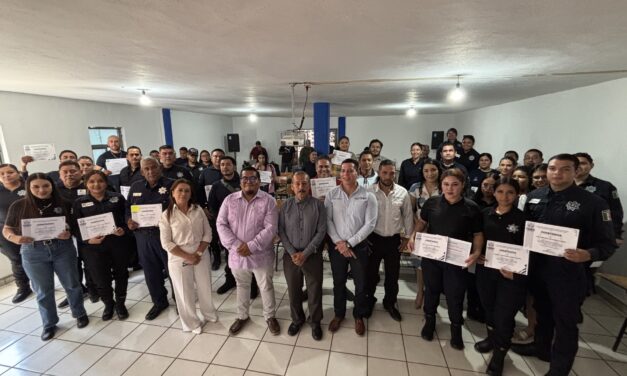 ¡CAPACITAN A ELEMENTOS DE SEGURIDAD EN DERECHOS HUMANOS Y ACTUACIÓN LEGAL!