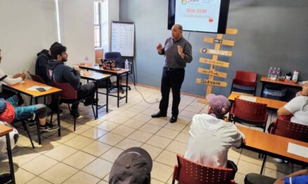 TALLER DE MANEJO TÁCTICO DE REPARTO URBANO PARA MOTOCICLISTAS