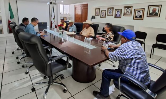 Atienden subFiscal y Director de Investigación Ministerial denuncia de ejidatarios de El Rincón