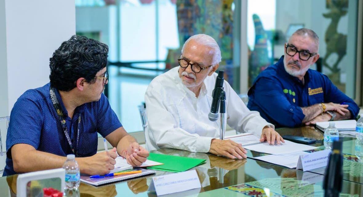 Avanza Miguel Ángel Navarro en proyecto de Almacén Regional de Medicamentos en Tepic