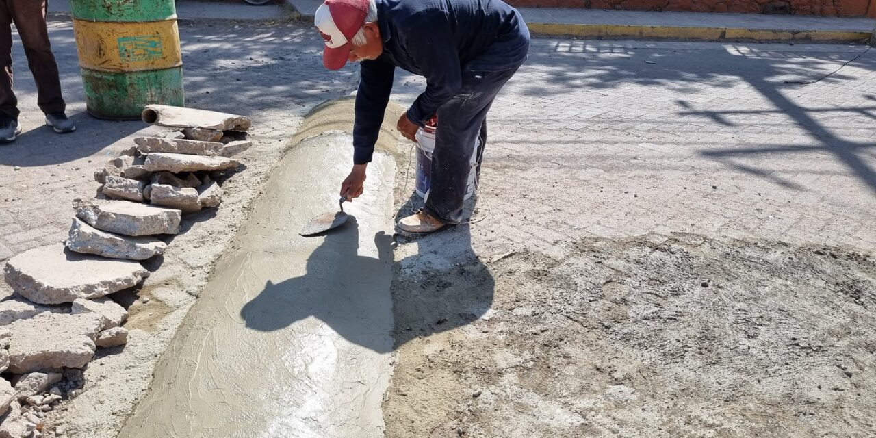 MEJORAN VIALIDADES EN ACAPONETA: PRECAUCIÓN EN EMILIO CARRANZA