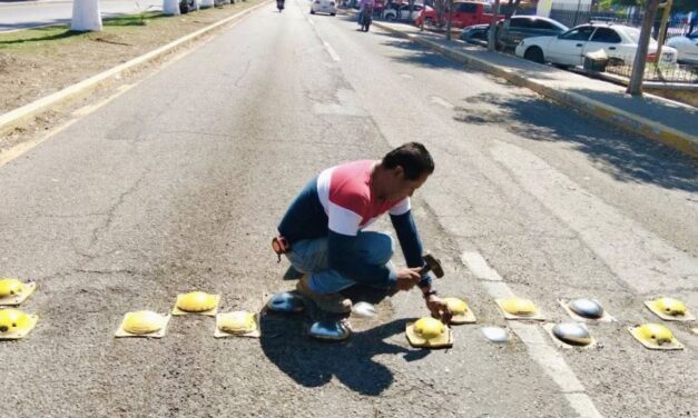 MEJORAN VIALIDADES EN ACAPONETA: PRECAUCIÓN EN BOULEVARD JUAN ESPINOSA BÁVARA