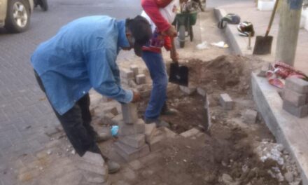 TRABAJOS DE BACHEO EN CALLES DE ACAPONETA ¡TOMA PRECAUCIONES!