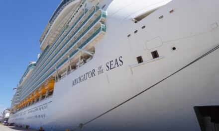 MAZATLÁN REGISTRA NUEVA JORNADA TURÍSTICA CON NAVIGATOR OF THE SEAS Y ZAANDAM