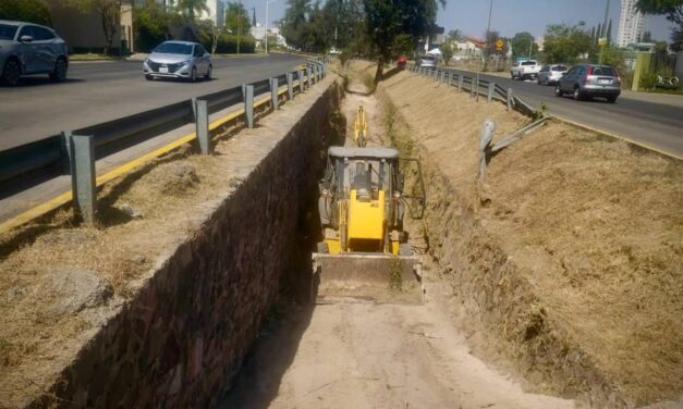 AVANZA PLAN PREVENTIVO 2026: LIMPIEZA DE CANAL PARA EVITAR INUNDACIONES
