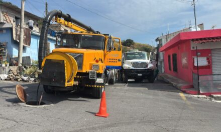 REALIZAN LIMPIEZA Y DESAZOLVE EN DIVERSOS PUNTOS DE XALISCO