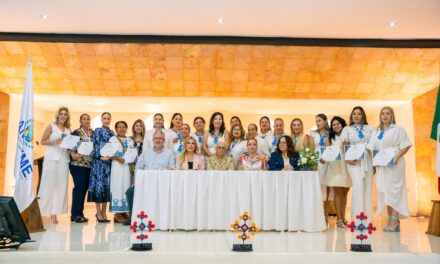 DIF Nayarit impulsa el liderazgo femenino en informe de AMEXME Nayarit