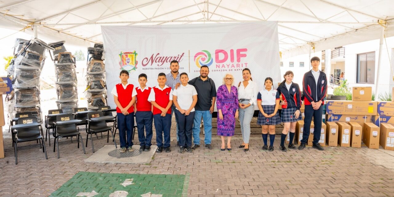 Equipa Beatriz Estrada espacios educativos de Tepic e Ixtlán del Río