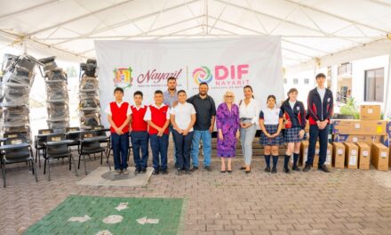 Equipa Beatriz Estrada espacios educativos de Tepic e Ixtlán del Río