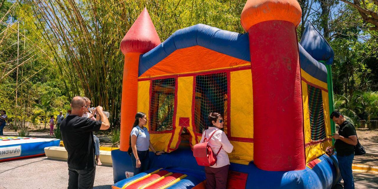 Atención niñas y niños