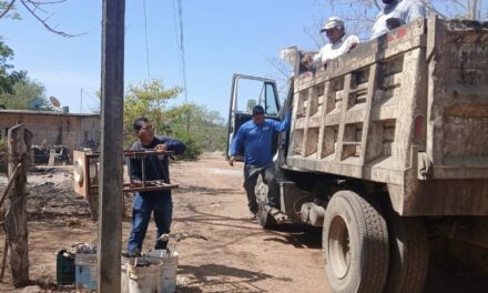 ¡CONTINÚA EL PROGRAMA DE DESCACHARRIZACIÓN EN ACAPONETA!