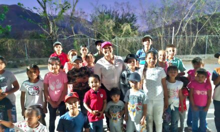 ¡EL CIRUELO VIVIÓ UNA GRAN CELEBRACIÓN PARA NIÑAS, NIÑOS Y MAMÁS!