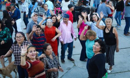 LAS TARDES DEL DANZÓN DEL CORAZÓN SE VIVEN CON ALEGRÍA EN XALISCO