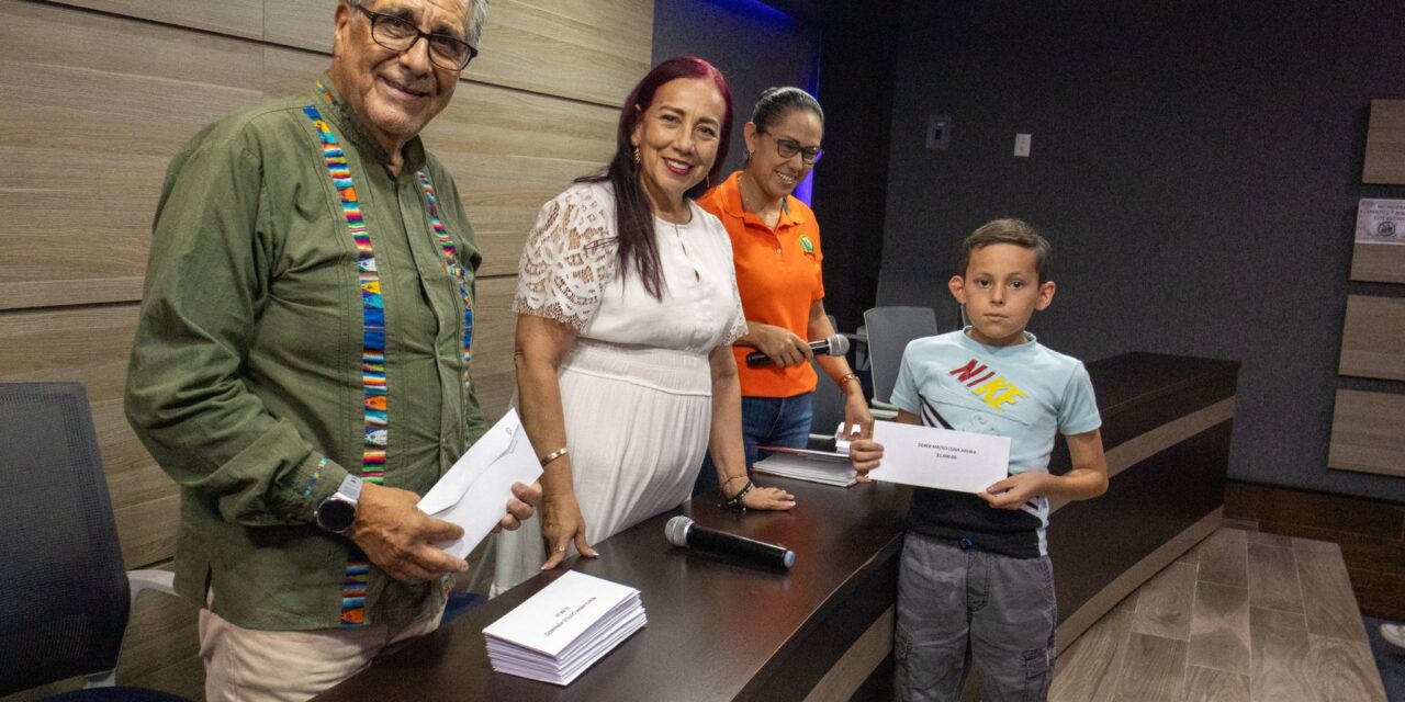 ¡MÁS APOYO PARA LA EDUCACIÓN EN XALISCO!