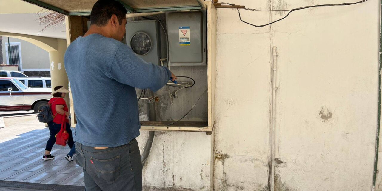 ¡GOBIERNO DE XALISCO ACTÚA PARA GARANTIZAR EL SERVICIO ELÉCTRICO EN EL MERCADO MUNICIPAL!
