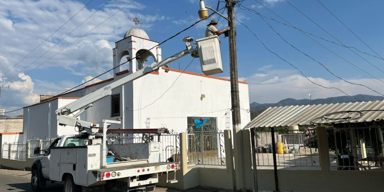 ¡XALISCO CONTINÚA ILUMINANDO SUS CALLES Y COMUNIDADES!