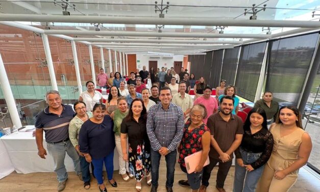 Refuerzan habilidades financieras de PyMEs en Bahía de Banderas