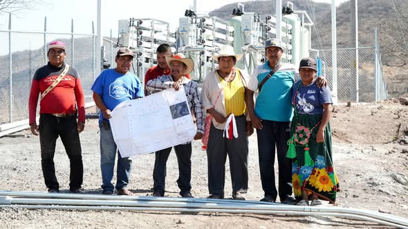 Miguel Ángel Navarro responde a necesidad histórica de agua en Colorado de la Mora