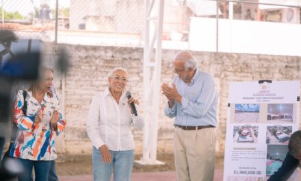 Miguel Ángel Navarro y Beatriz Estrada supervisan obras en beneficio de familias nayaritas