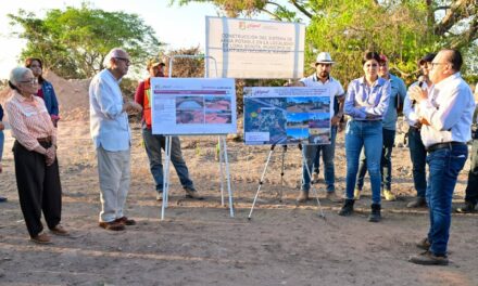 Supervisan Miguel Ángel Navarro y Beatriz Estrada obra de agua potable en Loma Bonita