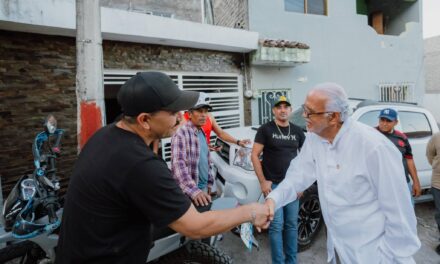 Miguel Ángel Navarro atiende de frente las necesidades de las familias de la colonia Reforma