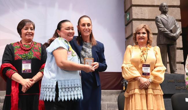 Presidenta Claudia Sheinbaum anuncia incremento salarial del 9% para las maestras y maestros de México