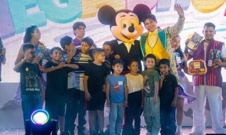 Niñas y niños celebran su día con música y diversión en La Loma