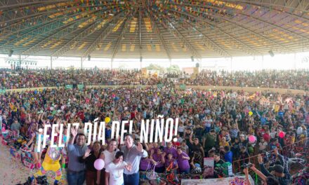 Gran festejo del Día del Niño llena de color y alegría a Bahía de Banderas