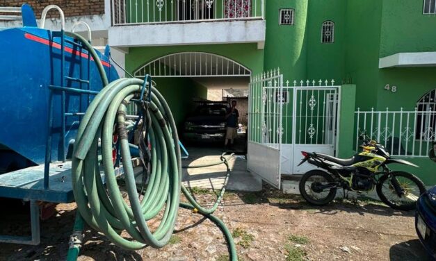 ¡CONTINÚA EL ABASTECIMIENTO DE AGUA EN PIPAS MIENTRAS REPARAN EL POZO EL GUAYABO!