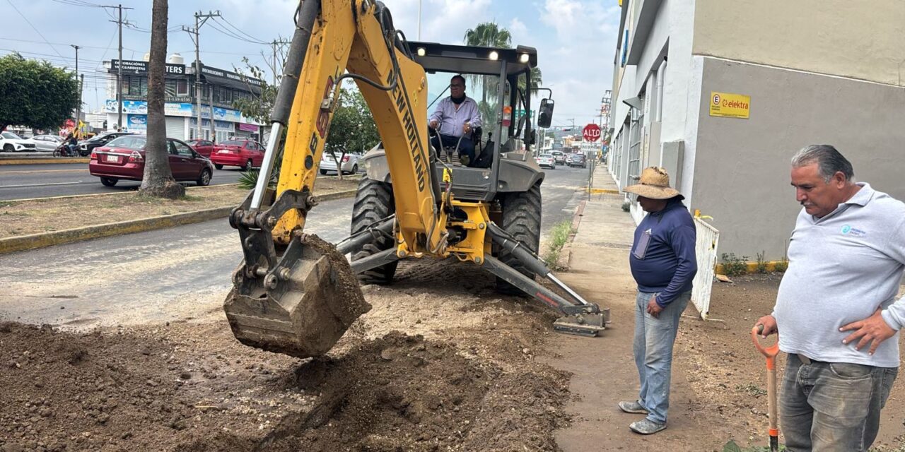 ¡CONTINÚAN LOS TRABAJOS PARA RESTABLECER EL SERVICIO DE AGUA EN XALISCO!