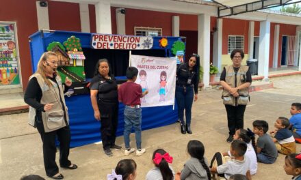 ¡SSPC REFUERZA LA PREVENCIÓN DEL DELITO EN ESCUELAS DE NAYARIT!