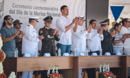 ¡COMPOSTELA RINDE HOMENAJE A LOS HÉROES DEL MAR EN EL DÍA DE LA MARINA NACIONAL!