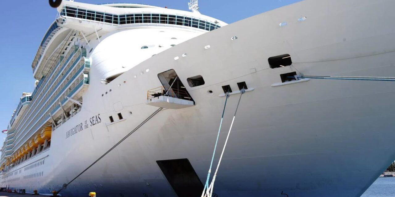¡ARRIBA A MAZATLÁN EL CRUCERO NAVIGATOR OF THE SEAS CON MÁS DE 3,800 PASAJEROS!