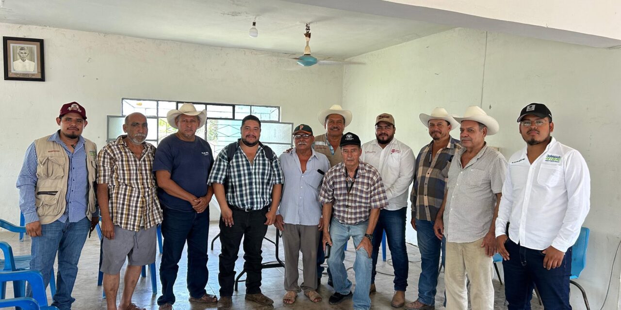 ¡ACAPONETA FORTALECE ACCIONES CONTRA EL GUSANO BARRENADOR JUNTO A PRODUCTORES GANADEROS!