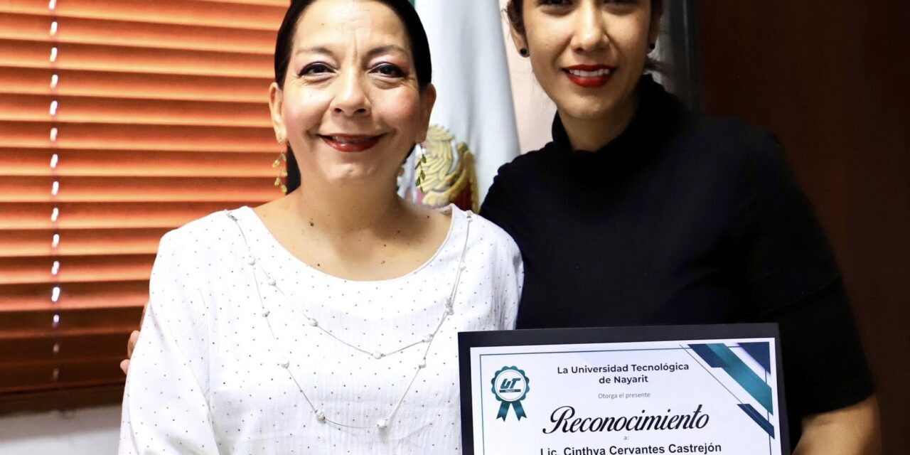 ¡RECONOCEN A QUIENES DEJARON HUELLA EN LA UT NAYARIT!