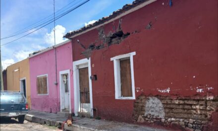 ¡COMUNICADO URGENTE EN JALA! PRECAUCIÓN POR INMUEBLE EN RIESGO EN BARRIO LA NATIVIDAD