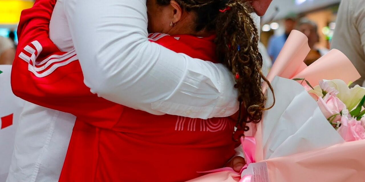 ¡VALLARTA RECIBE CON ORGULLO A SUS CAMPEONES QUE BRILLAN ANTE EL MUNDO!