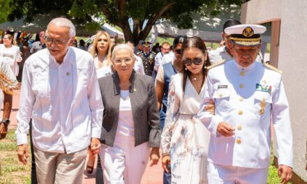Miguel Ángel Navarro reconoce la labor de las y los marinos en el Día de la Marina Nacional
