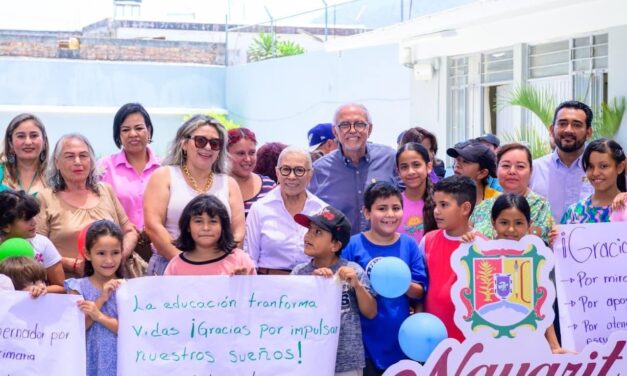 Miguel Ángel Navarro y Beatriz Estrada impulsan nuevas mejoras para la Primaria José Martí, en Tepic