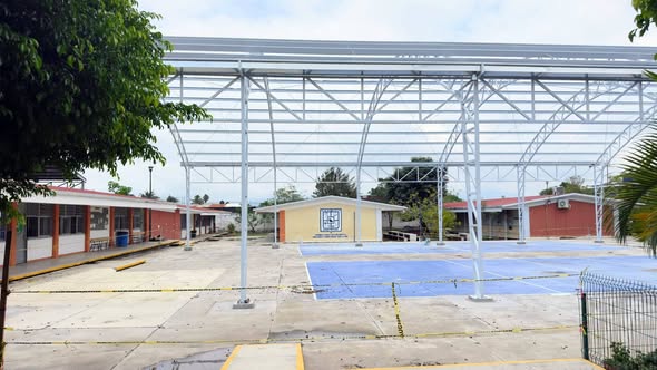 Avanzan domo y rehabilitación de cancha en la secundaria Ramona Ceceña, en Tepic