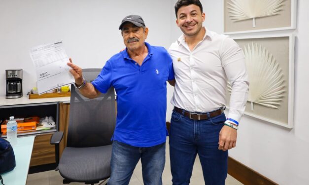 Israel Santillán reafirma su compromiso con la economía de las familias