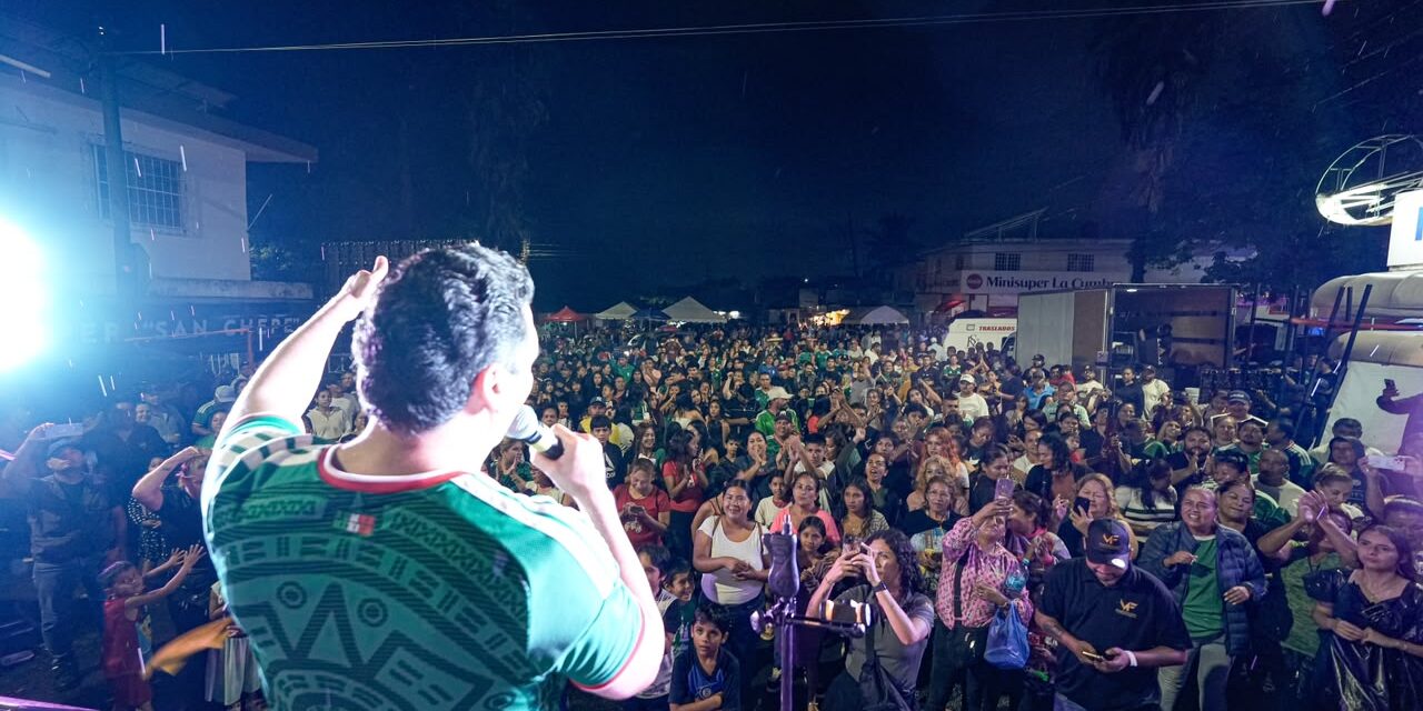 Héctor Santana celebra con familias en Tepic y Bahía de Banderas: “El amor por México no depende del marcador”