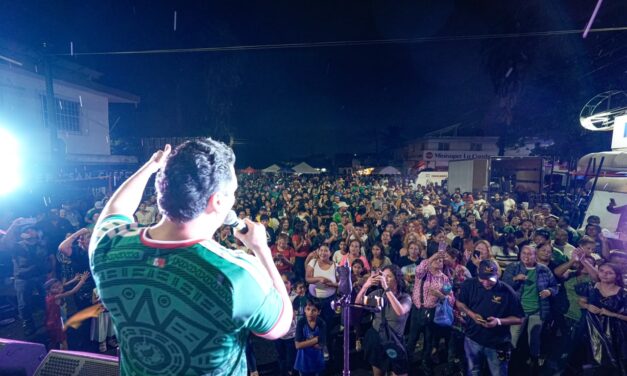 Héctor Santana celebra con familias en Tepic y Bahía de Banderas: “El amor por México no depende del marcador”