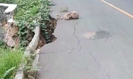 ¡ATENDERÁN LA CARRETERA A COFRADÍA DE CHOCOLÓN! GOBIERNO DE XALISCO Y ESTADO REALIZAN SUPERVISIÓN