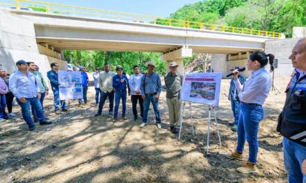 Puente, escuela, salud y caminos: Gobierno de Nayarit fortalece el desarrollo de El Floreño