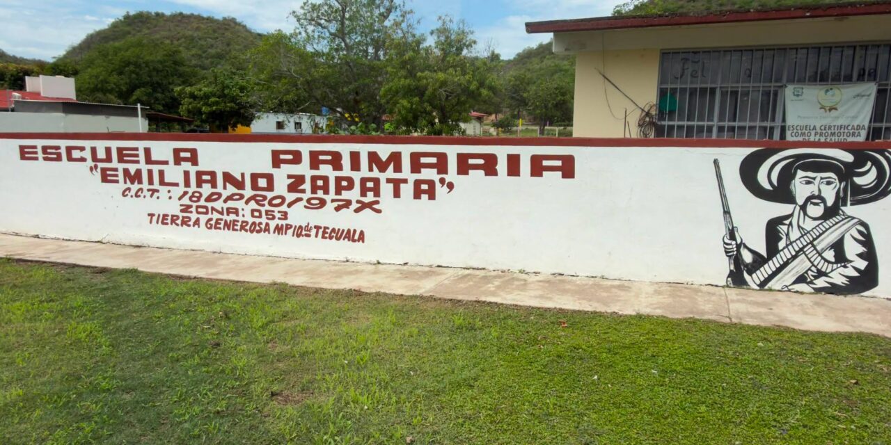 Avanzan trabajos para brindar mayor seguridad a la comunidad escolar de Tierra Generosa