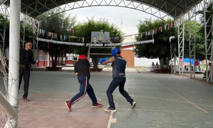 ¡FORTALECEN LA AUTOESTIMA Y EL AMOR PROPIO EN JÓVENES DE ACAPONETA!