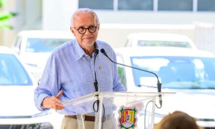¡FORTALECEN LA EDUCACIÓN EN NAYARIT! ENTREGAN NUEVOS VEHÍCULOS A SUPERVISORES ESCOLARES