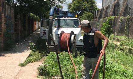 ¡ACAPONETA REFUERZA LA LIMPIEZA Y EL DESAZOLVE PARA PROTEGER A LAS FAMILIAS!